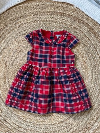 Robe à carreaux neuve