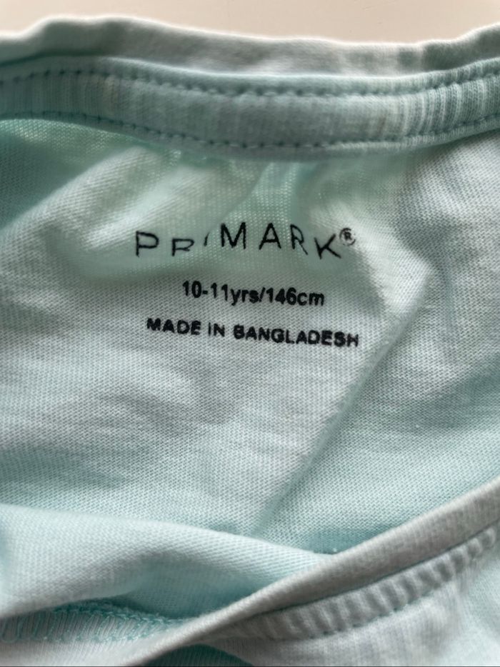 T-shirt Primark taille 10/11 ans - photo numéro 2