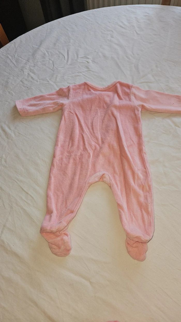 Lot de 2 pyjamas fille- Taille 1 mois - Tout doux et adorables! - photo numéro 6
