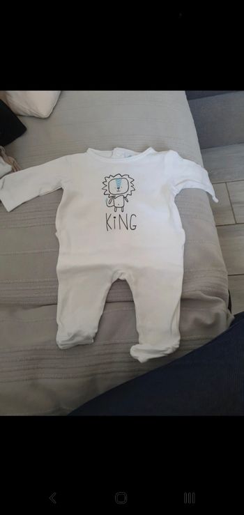 Pyjamas fin 0 moi