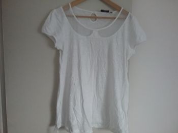Tee shirt