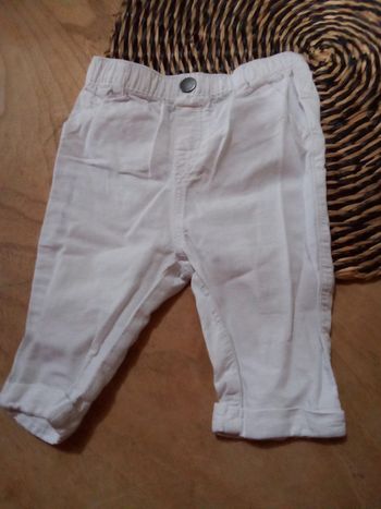 Pantalon blanc léger 3 mois