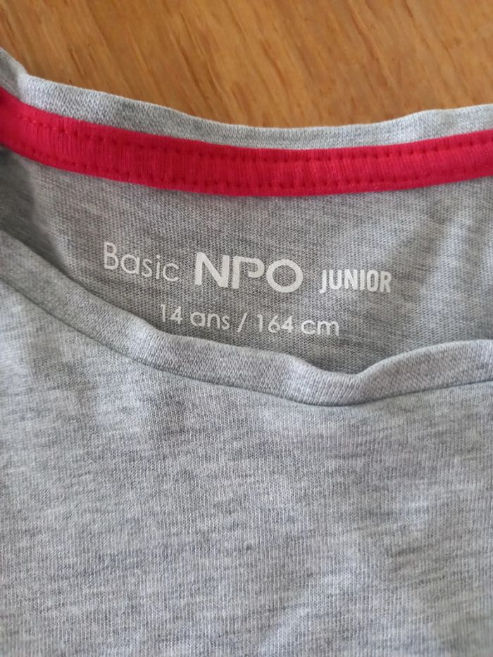 T-shirt gris - photo numéro 3