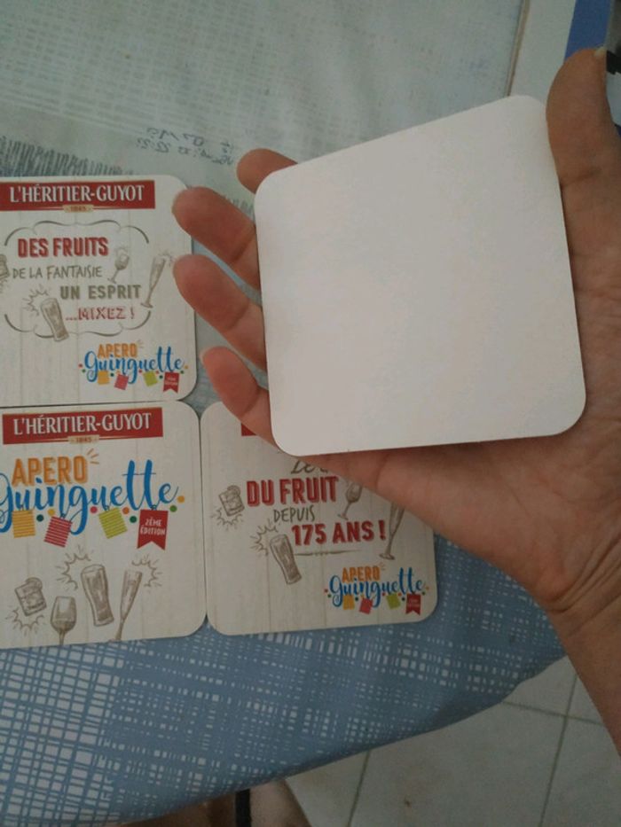 Lot de 4 dessous de verre carton L'héritier guyot neuf - photo numéro 2