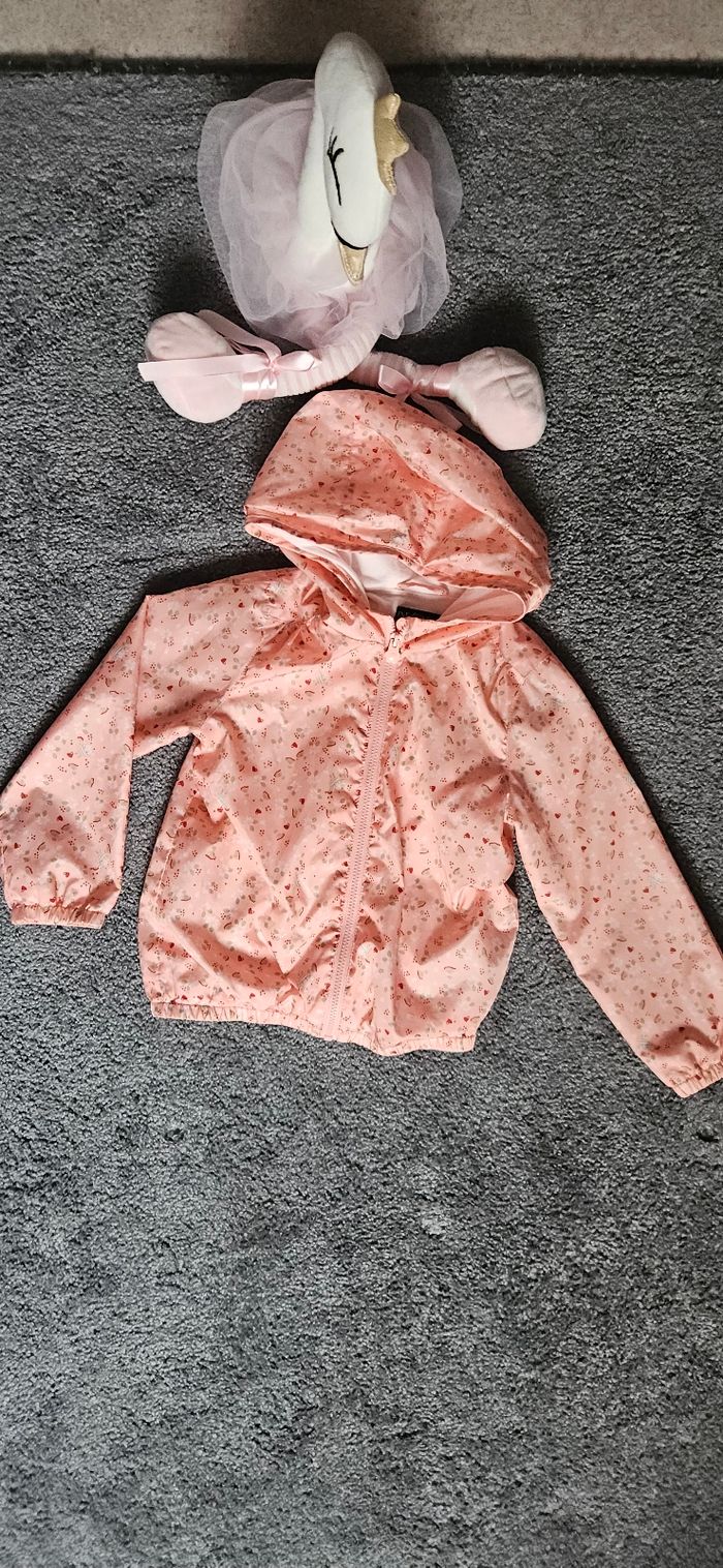 Veste coupe vent taille 3 ans