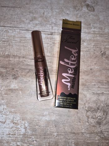 Melted matte-tallic Too faced