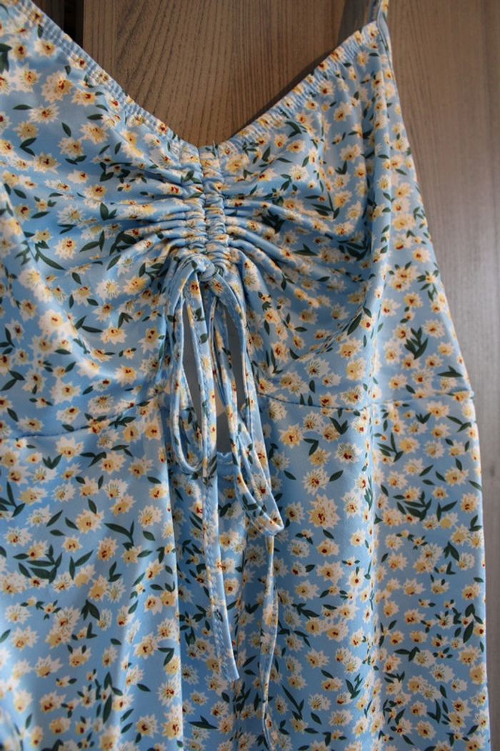Robe moulante - photo numéro 2