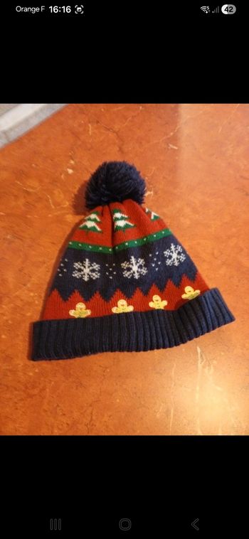 Bonnet taille 24 / 36 mois