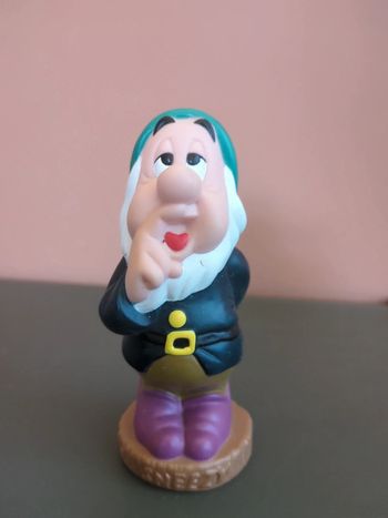 Figurine Disney Blanche Neige Pouet