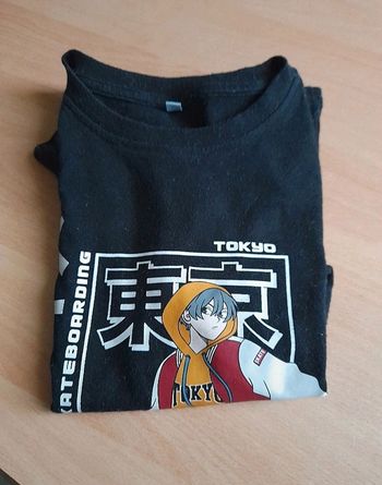 T-shirt mangas
