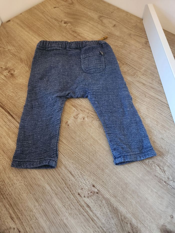 Jogging tape a l’oeil 18 mois - photo numéro 2