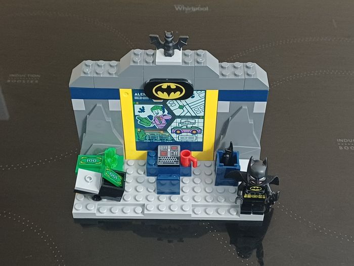 LEGO Dc Super Heroes Batman référence 76272 - photo numéro 3