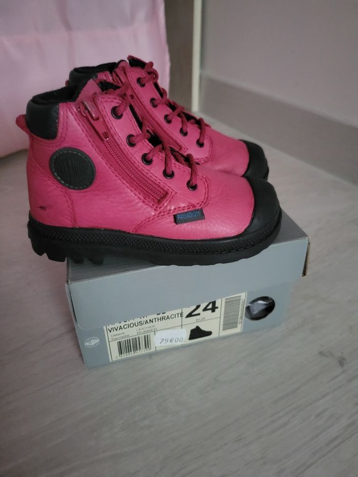 Palladium Pointure 24