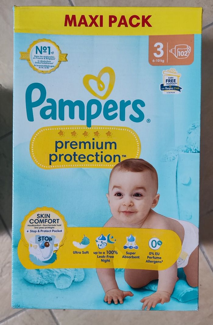 Couches Pampers premium protection