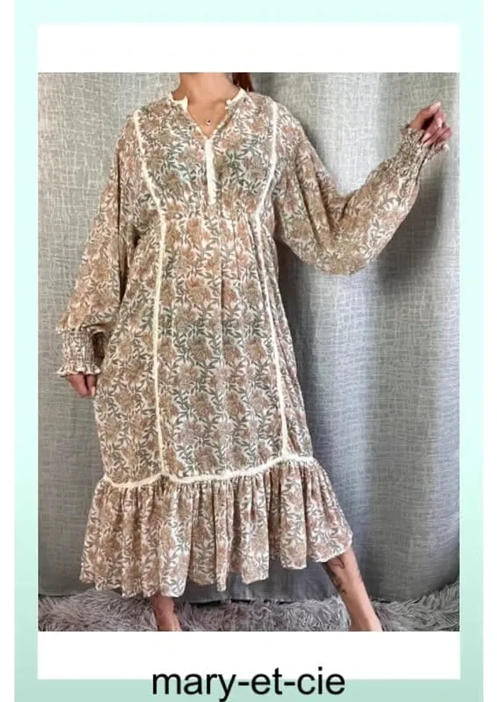 SOLDÉ - Robe bohème longue taille S/M - last queen - photo numéro 2