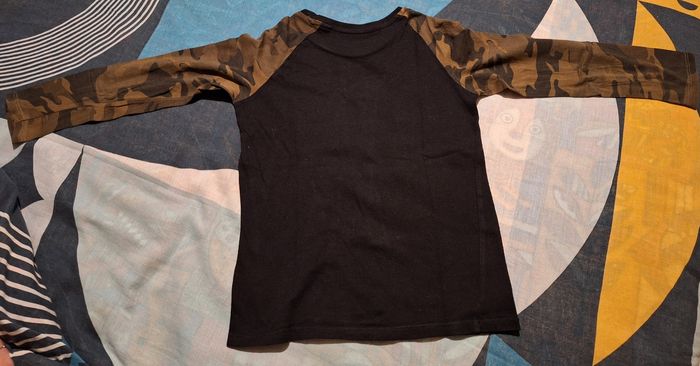 Tee-shirt manches longues Primark 5-6 ans - photo numéro 4