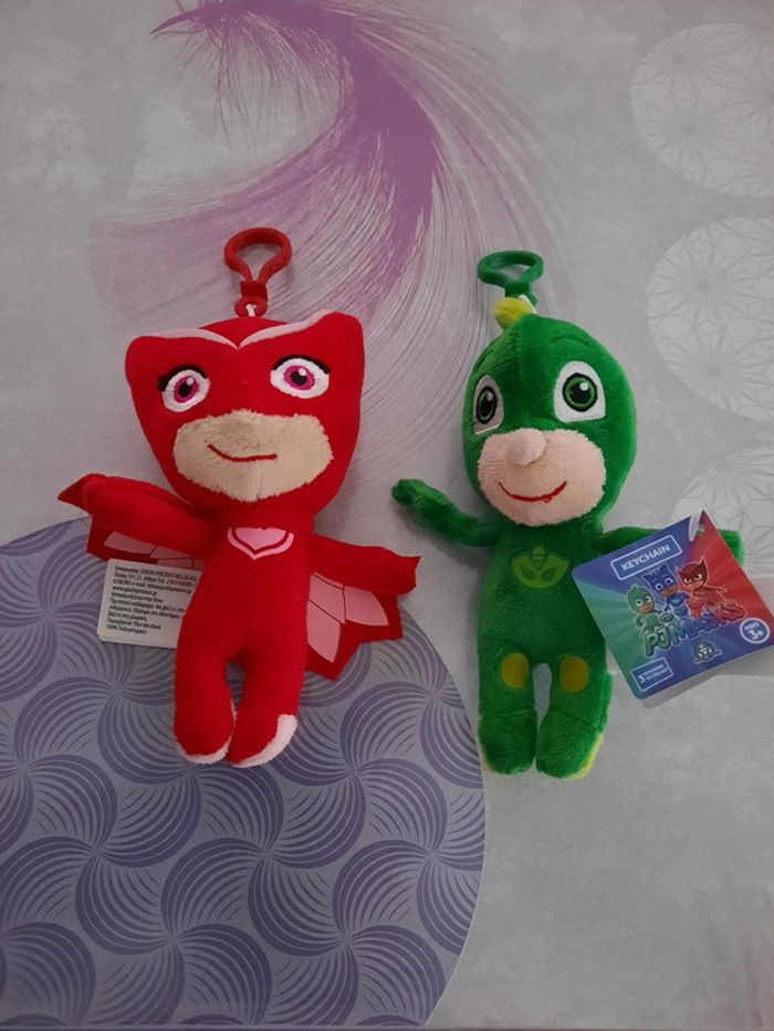 Lot de 2 Porte-clé peluche rouge & verte - PJ Masks