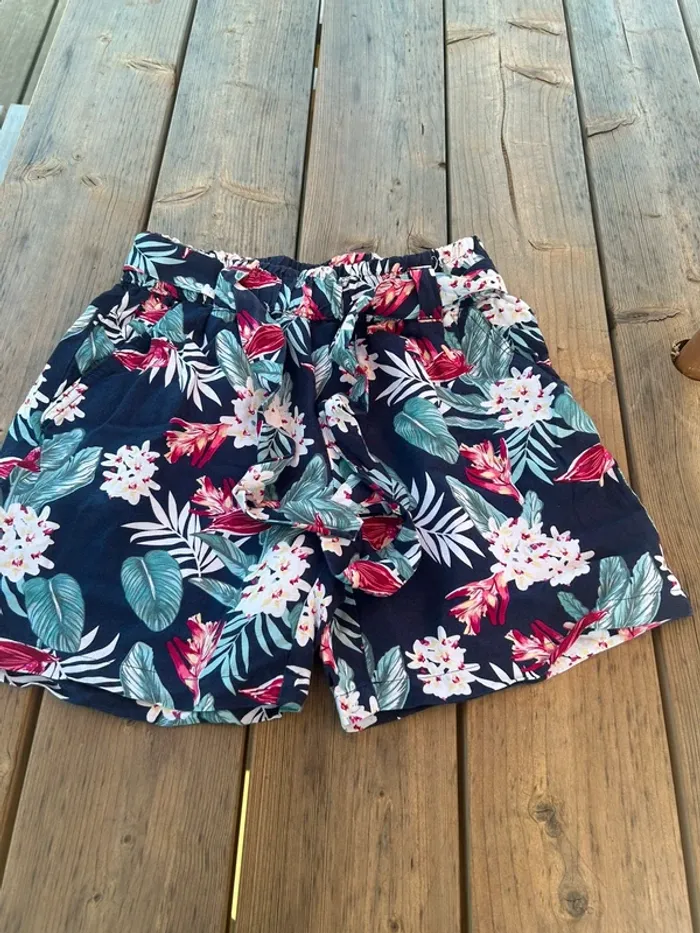 Short femme