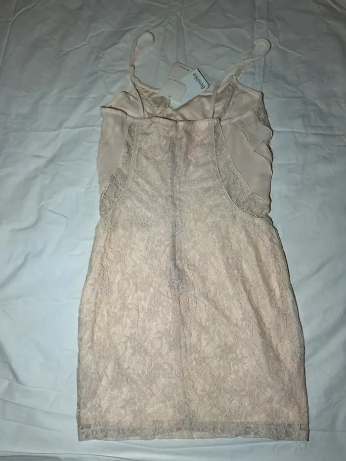 Robe chic bershka - photo numéro 10