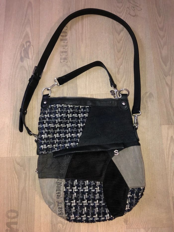 Très beau sac Desigual