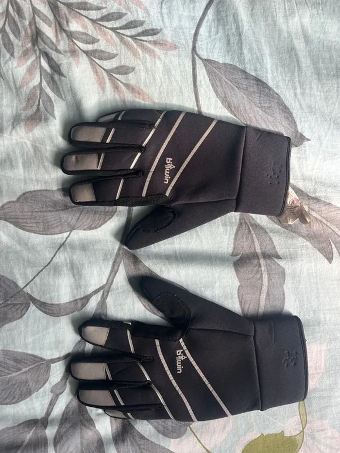 Gants de vélo hiver XL décathlon très bon état - photo numéro 5