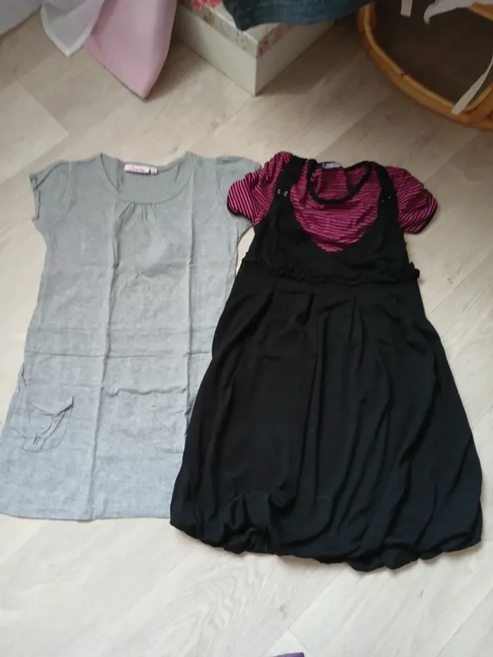 Lot de 4 tuniques
