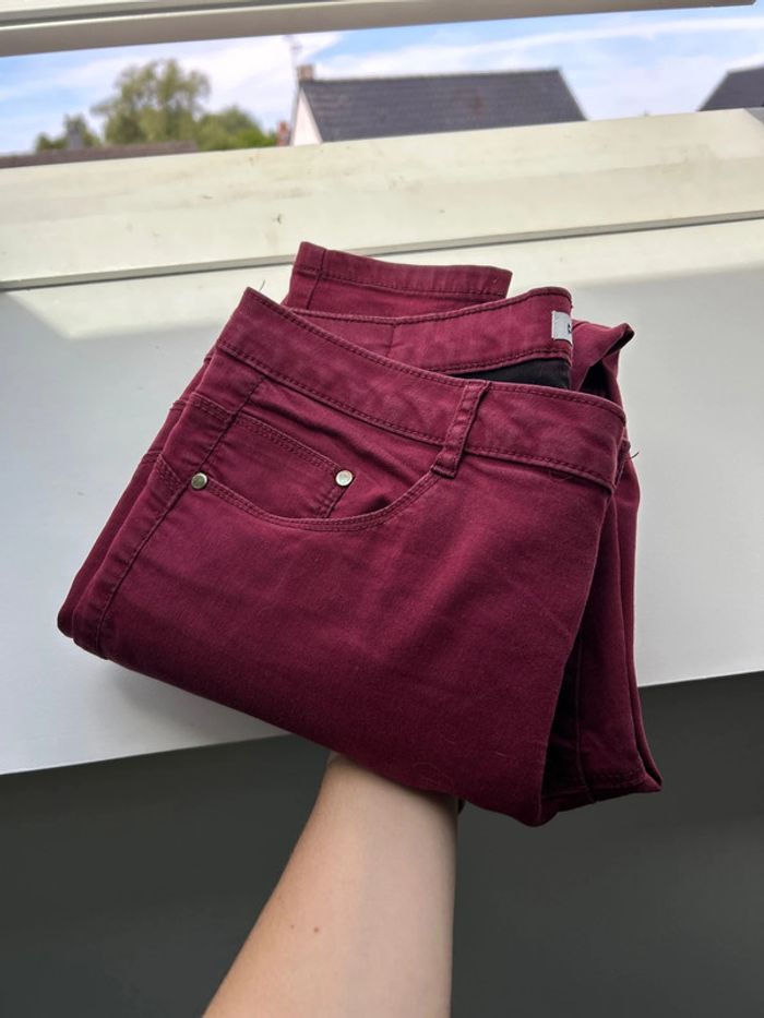 Jean bordeaux taille 40 - photo numéro 4