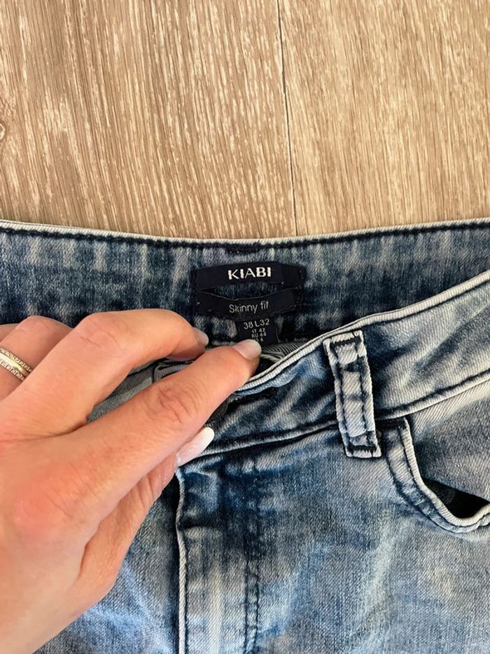 Jean skinny fit kiabi taille 38 - photo numéro 3