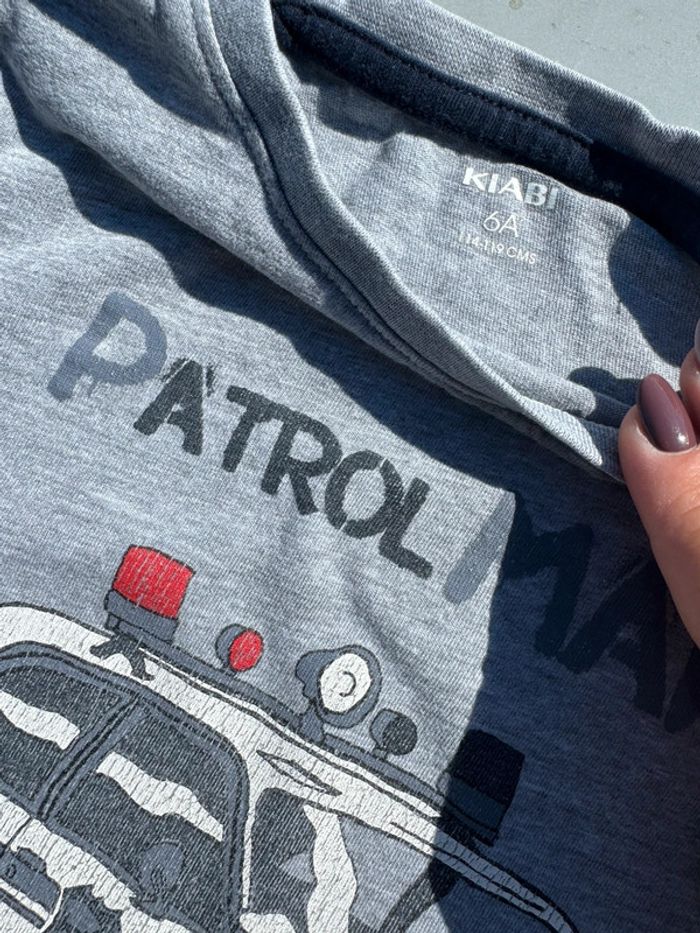 T-shirt Kiabi 6 ans Police - photo numéro 3