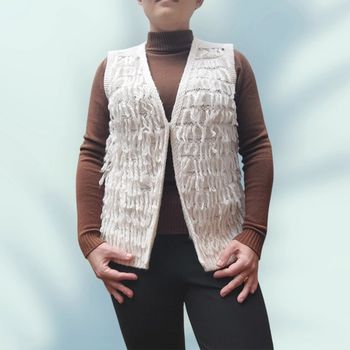 Top en mailles à franges