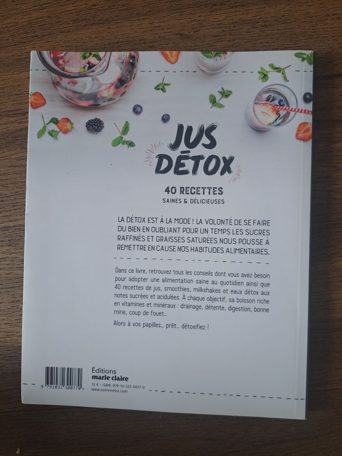 Livre 40 recettes jus detox - photo numéro 2