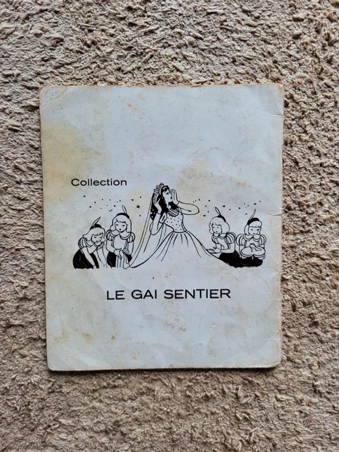 Livre enfant de 1973, Collection Le Gai Sentier " Les animaux s'amusent" - photo numéro 2