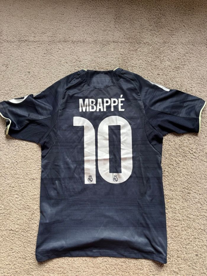 Maillot Real Madrid - photo numéro 8
