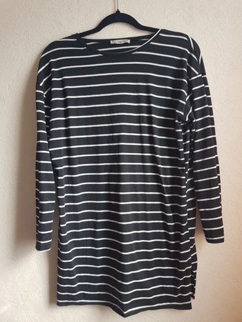 Pull léger rayé taille L