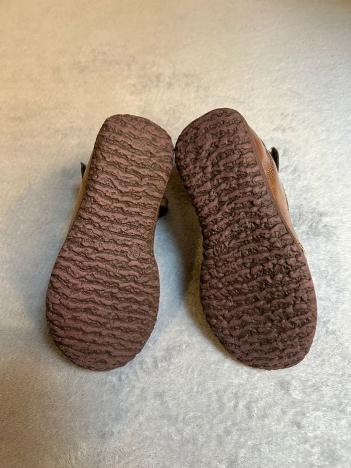 Chaussures pour enfant en cuir marque bopy neuve - photo numéro 7