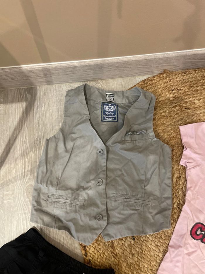 Lot vêtements fille 8 ans - photo numéro 2