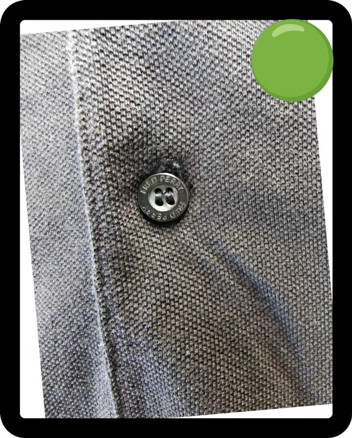 ⭐ magnifique polo Fred Perry noir ET or Taille XS - photo numéro 3