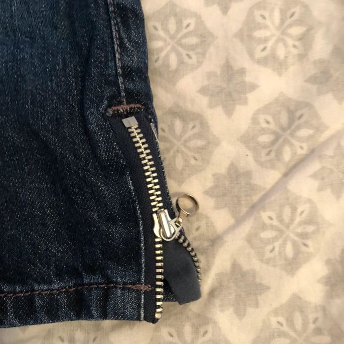 Jeans 6 mois comme neuf - photo numéro 2