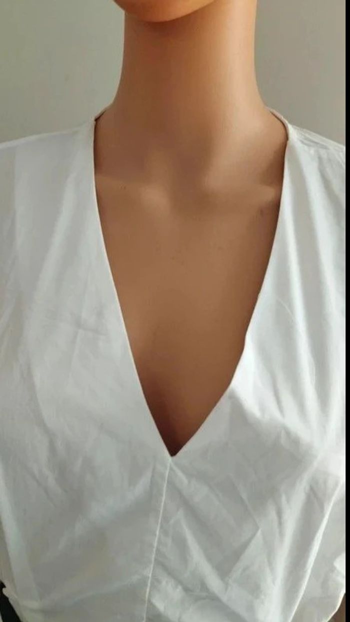 Chemise blanche ruban noir taille m/l - photo numéro 3