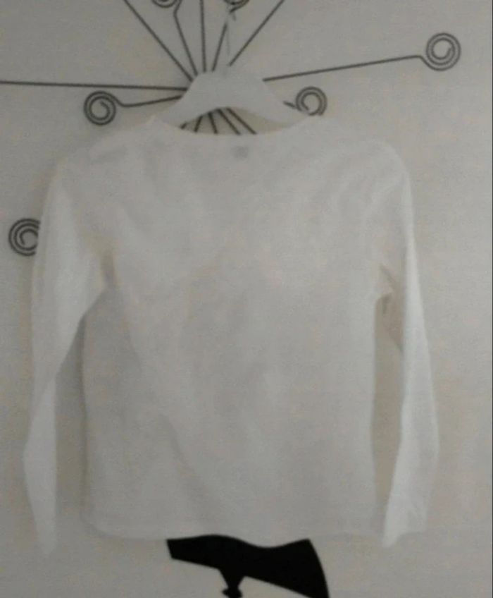 Tee-shirt manches longues blanc Kiabi taille 6 ans - photo numéro 2