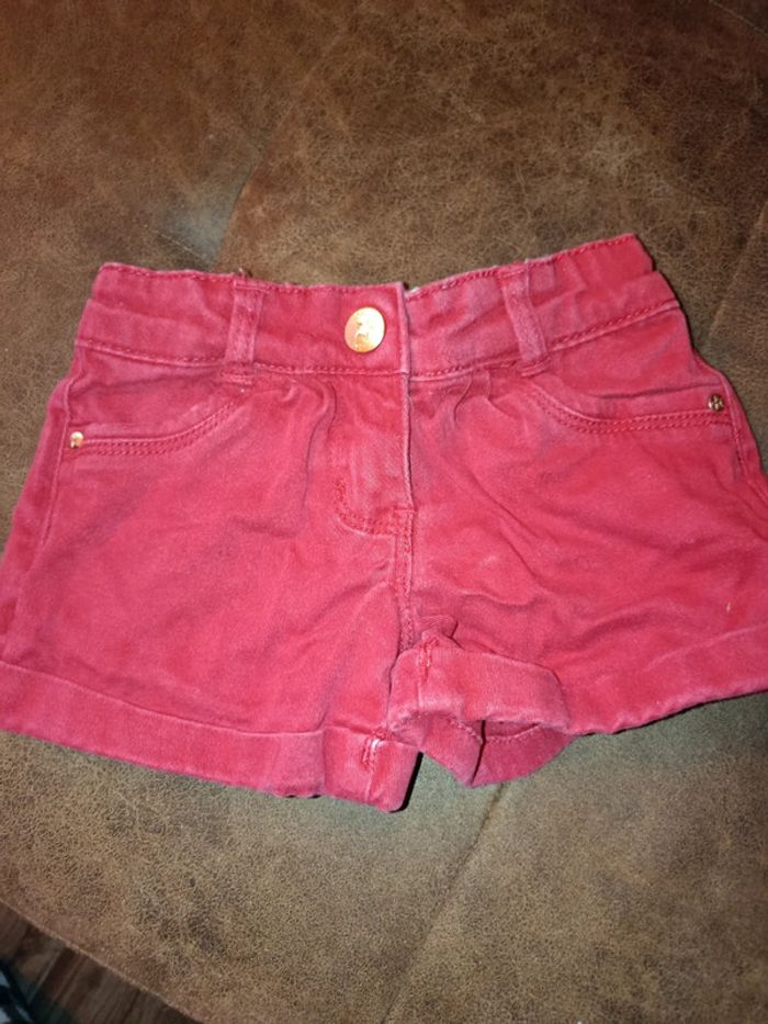 Short 2 ans - photo numéro 2