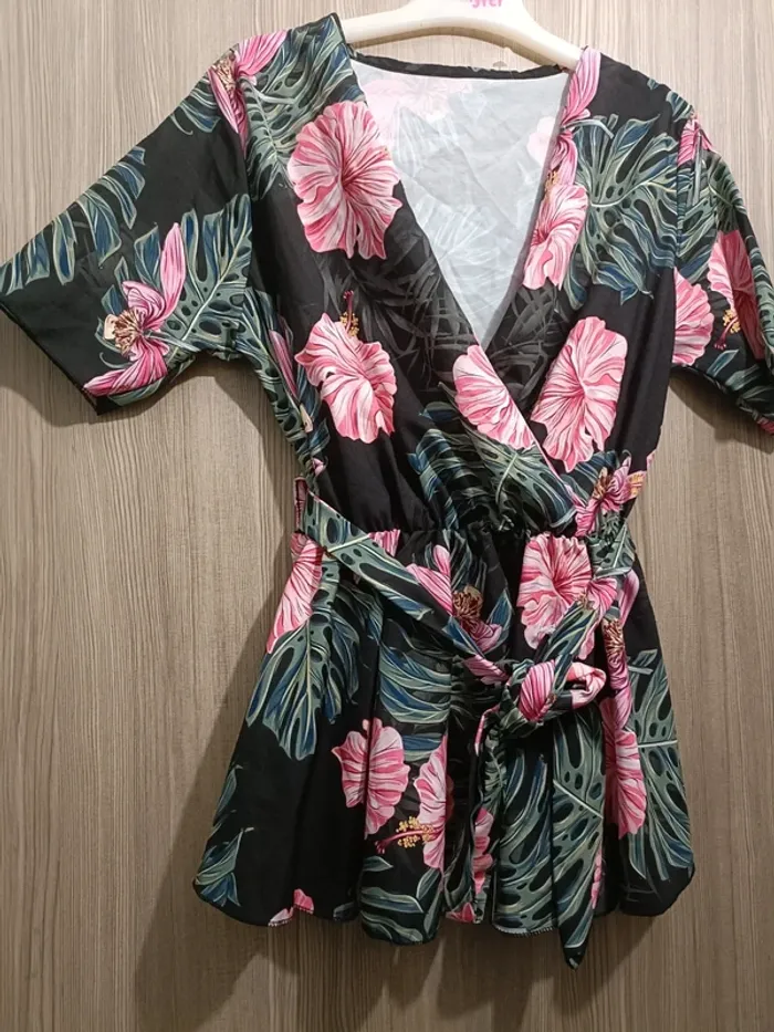 Haut blouse d'été taille unique - photo numéro 2