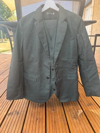 Costume