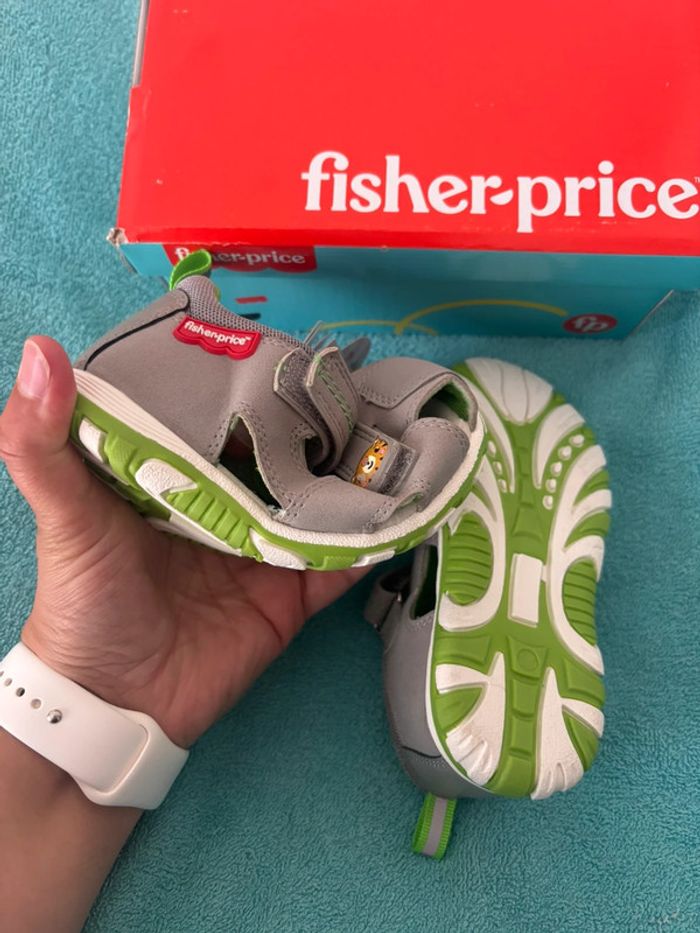 Sandales nus pieds Fisher Price 24 neuf - photo numéro 10