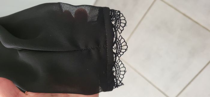 Robe noire - photo numéro 2