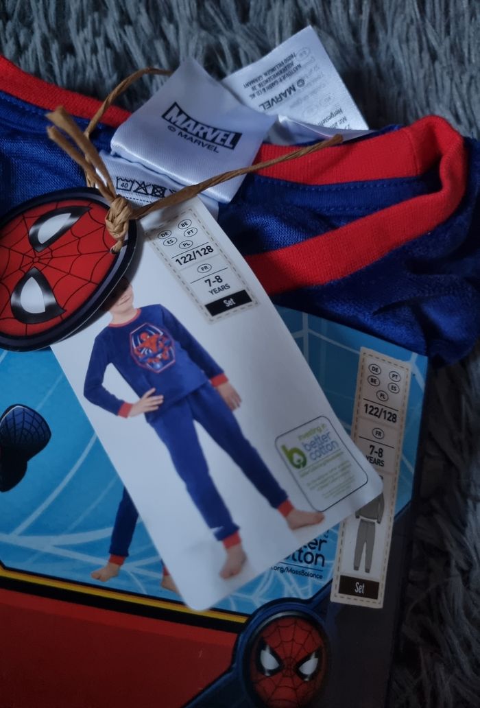Ensemble pyjama Spider-Man 7-8ans - photo numéro 4
