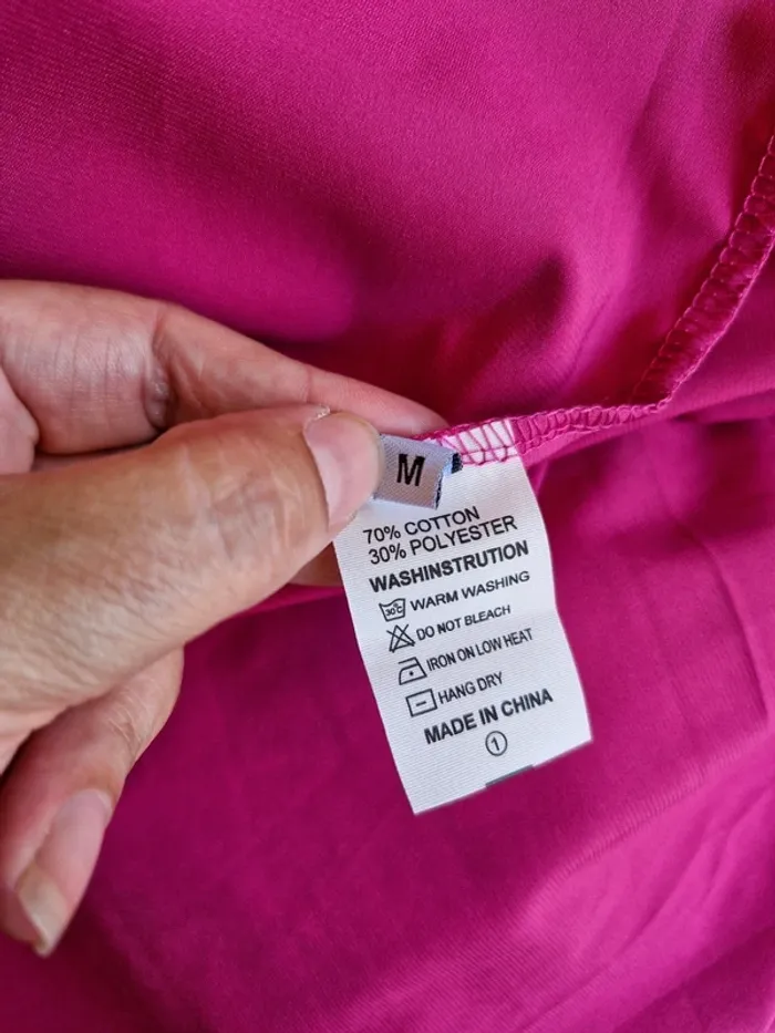 🌸 Robe longue effet satiné fuchsia 🎀 - photo numéro 6