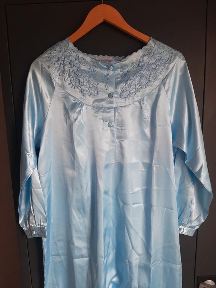 Robe de nuit - photo numéro 3