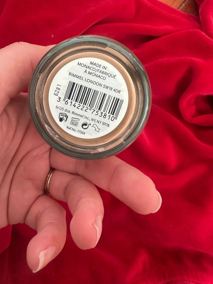 Fond de teint Rimmel fresher skin 103 - photo numéro 3