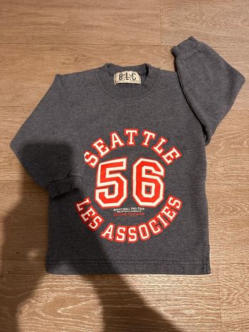Sweat-shirt